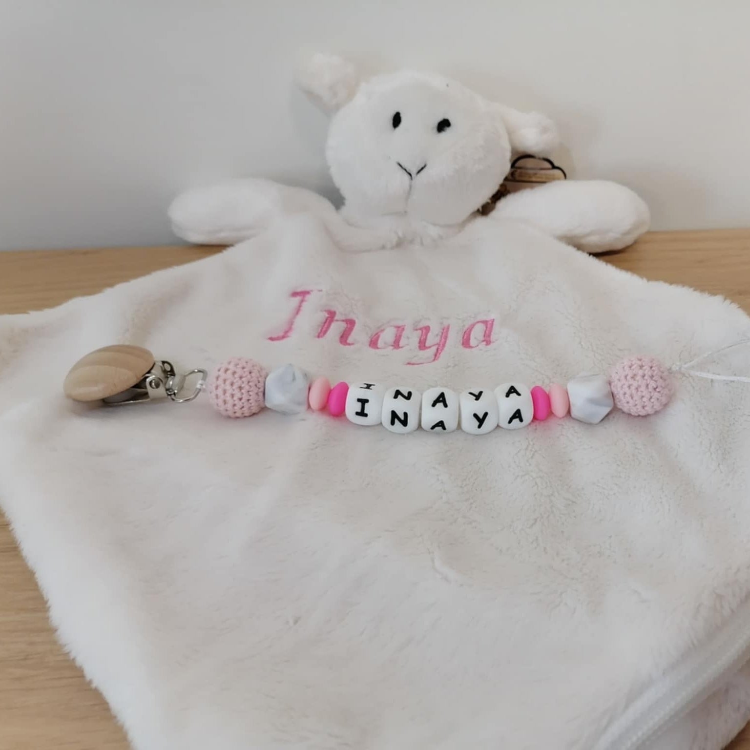 Doudou brodé personnalisé